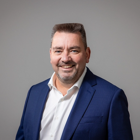 Carsten Becker Porträt einer männlichen Person © Landkreis Holzminden