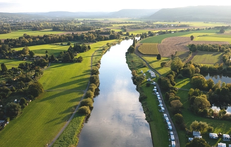 Herbstshooting Herbstshooting21_Holzminden_Weser_Campingplatz_Luftaufnahme_Drohne © SVR, Körner Paeslack © SVR-Körner Paeslack