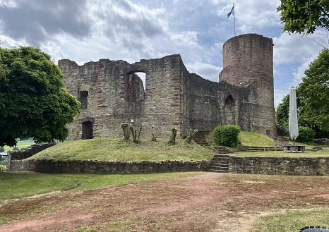 Eine Burgruine